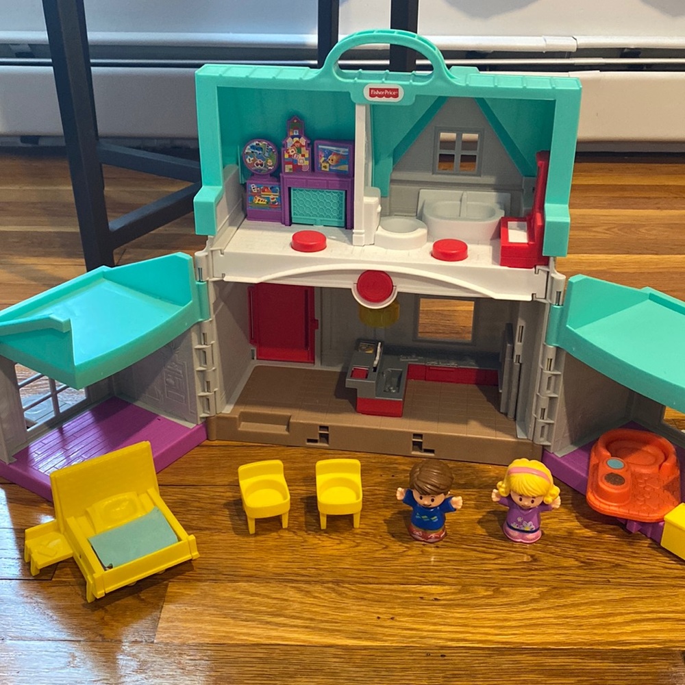 Fisher Price Little People House